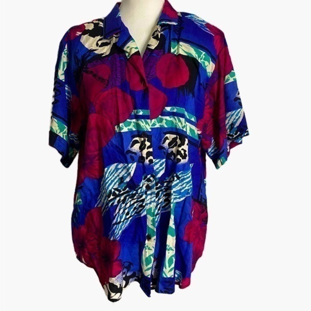 Charles‎ Scott Vintage Colorful Floral and Animal Print Button Down Shirt
